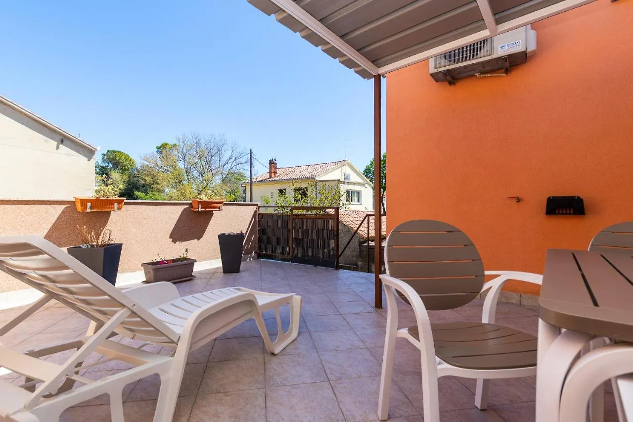 Apartment Grafulin Kastela 0*,  Croatia