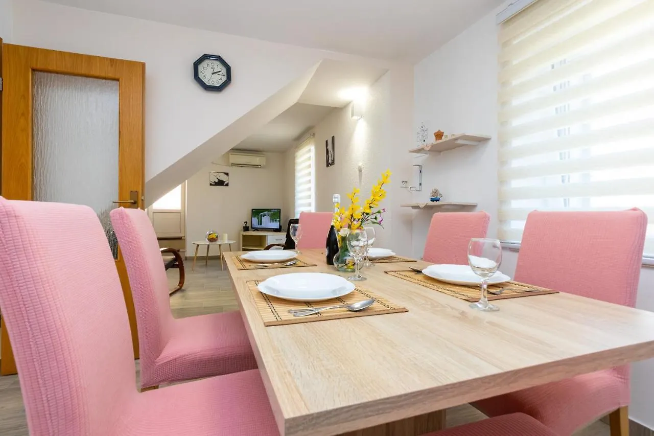 Apartment Grafulin Kastela
